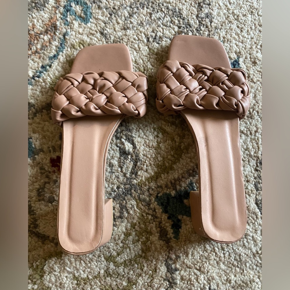 Nude rope summer sandal mules. Size 42